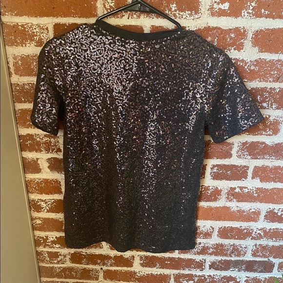 NWT DKNY black sequin short sleeve top - Picture 4 of 8